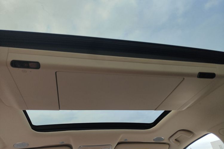 Used Landian E5 PLUS 2026 Model 230km Ultra-Long-Range Version Ultra 7-seater Headliner