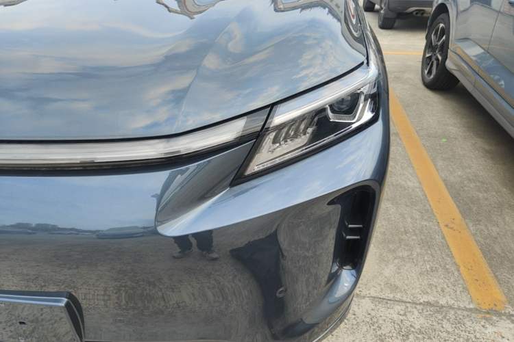 Used Landian E5 PLUS 2026 Model 230km Ultra-Long-Range Version Ultra 7-seater Left Front Headlight