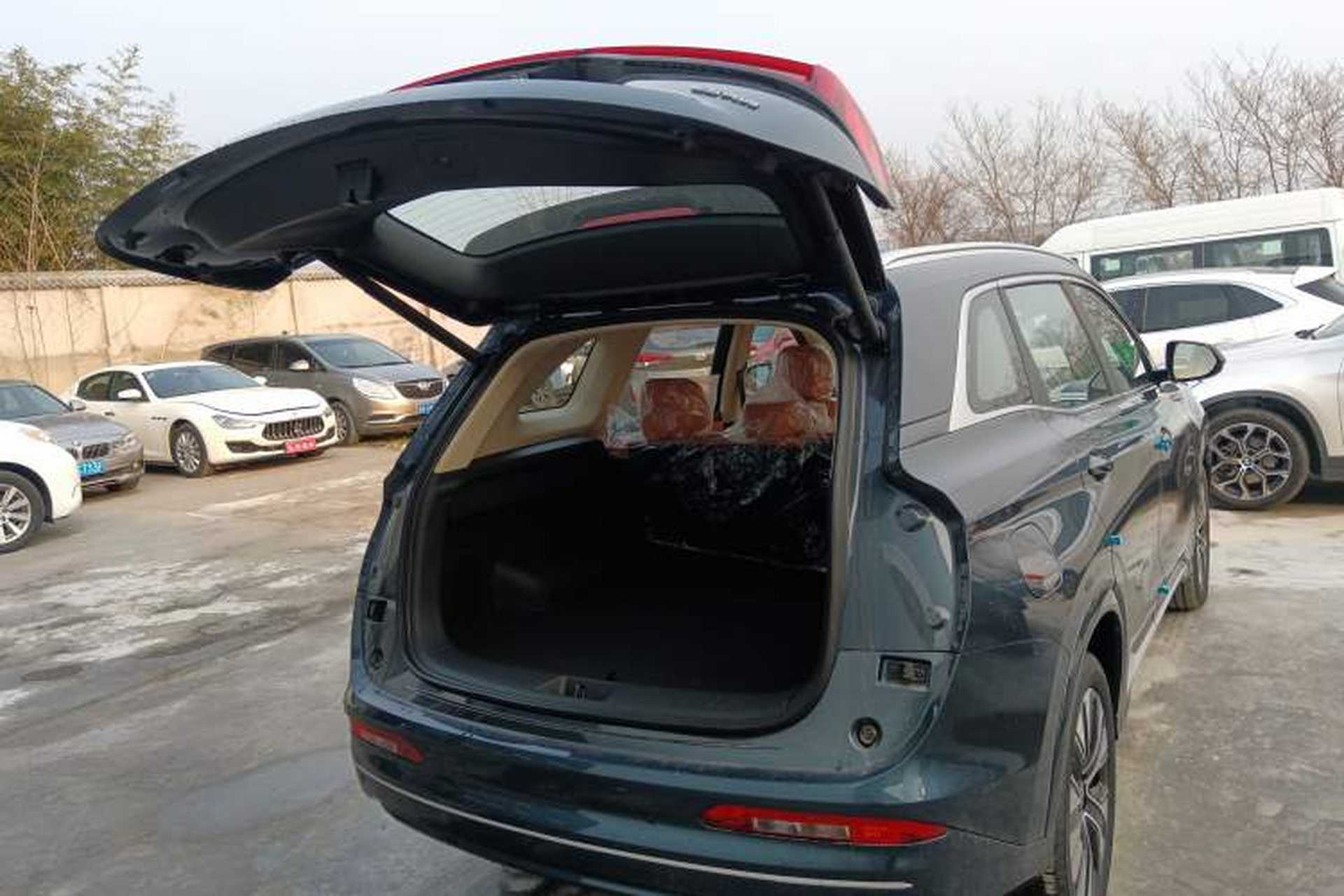 Used Landian E5 PLUS 2026 Model, 165km Long-Range First-Adoption Edition Max, 5-seater Trunk