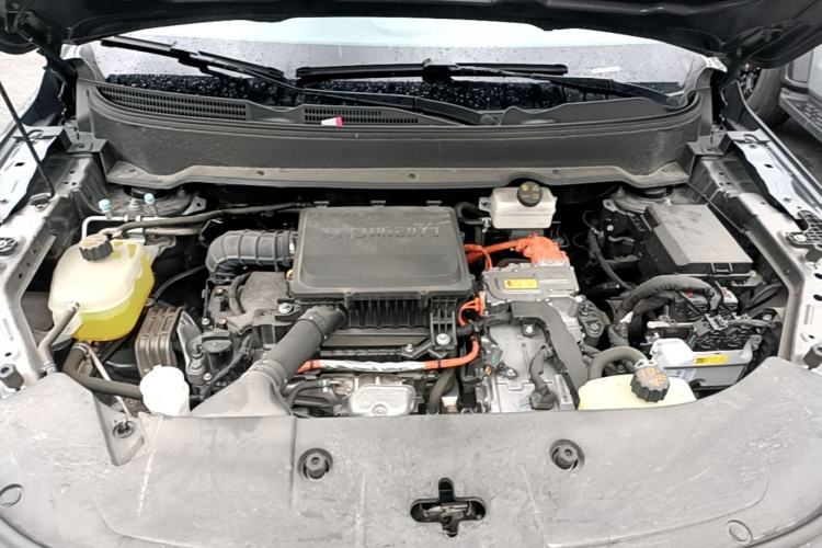 Used Landian E5 PLUS 2026 Model 165km Long-Range First-Adoption Version Ultra 7-seater Engine Bay
