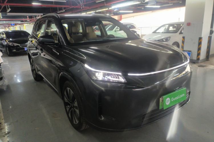 Used Landian E5 PLUS 2026 Model 165km Long-Range First-Adoption Version Ultra 5-seater Front Right 45 Deg