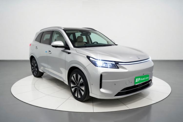 Used Landian E5 PLUS 2026 Model 230km Ultra-Long-Range Version Ultra 5-seater Front Right 45 Deg