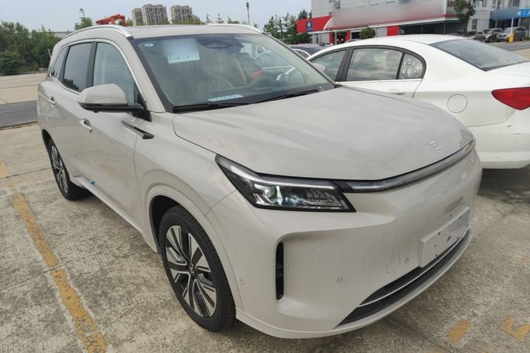 Used Landian E5 PLUS 2026 Model 230km Ultra-Long-Range Version Ultra 7-seater Front Right 45 Deg