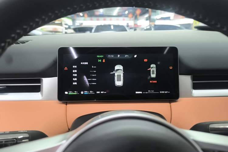Used Landian E5 PLUS 2026 Model 165km Long-Range First-Adoption Version Ultra 7-seater Instrument Cluster