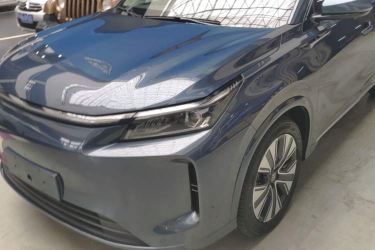 Used Landian E5 PLUS 2026 Model 165km Long-Range First-Adoption Version Ultra 5-seater Left Front Headlight