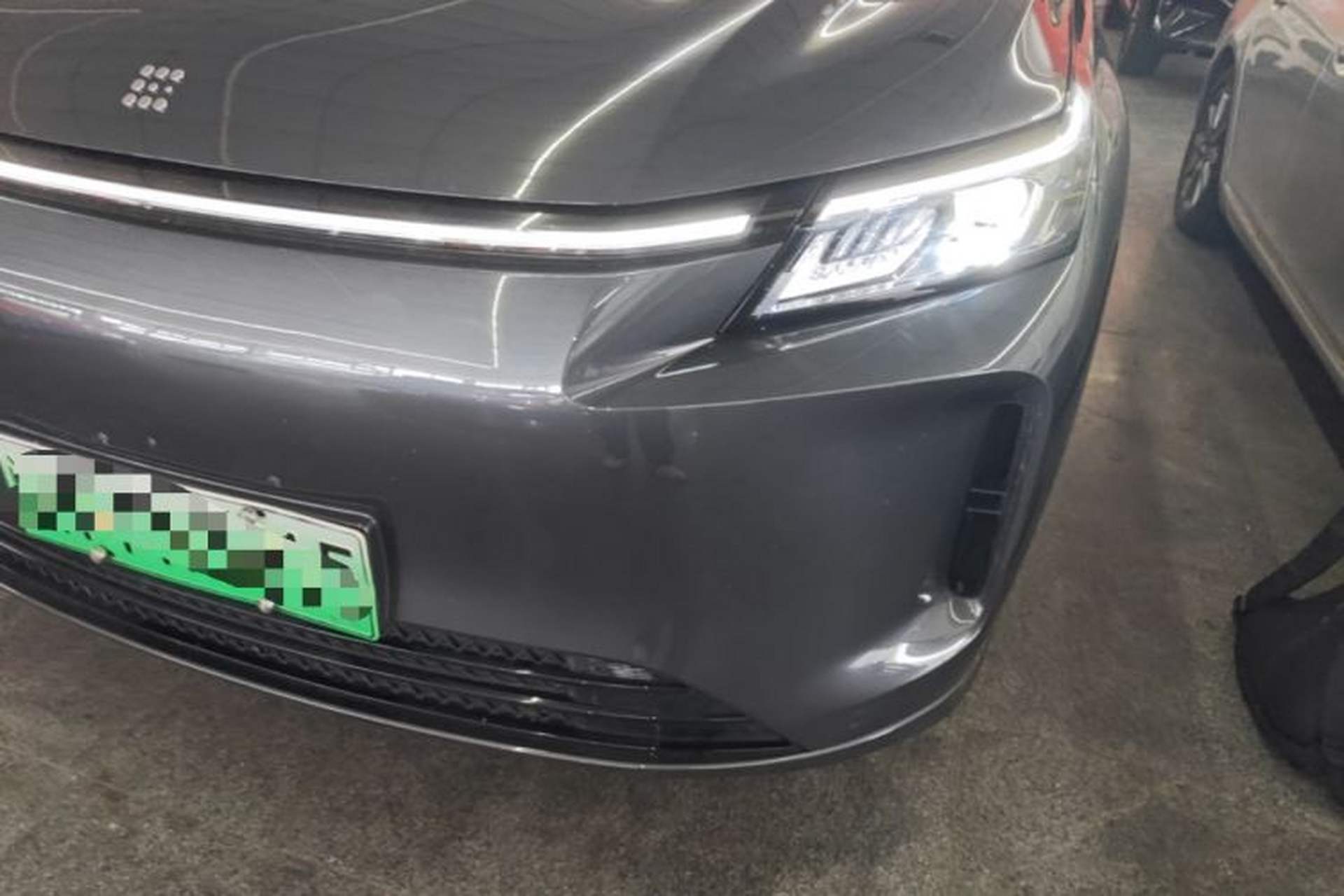 Used Landian E5 PLUS 2026 Model 165km Long-Range First-Adoption Version Ultra 7-seater Left Front Headlight