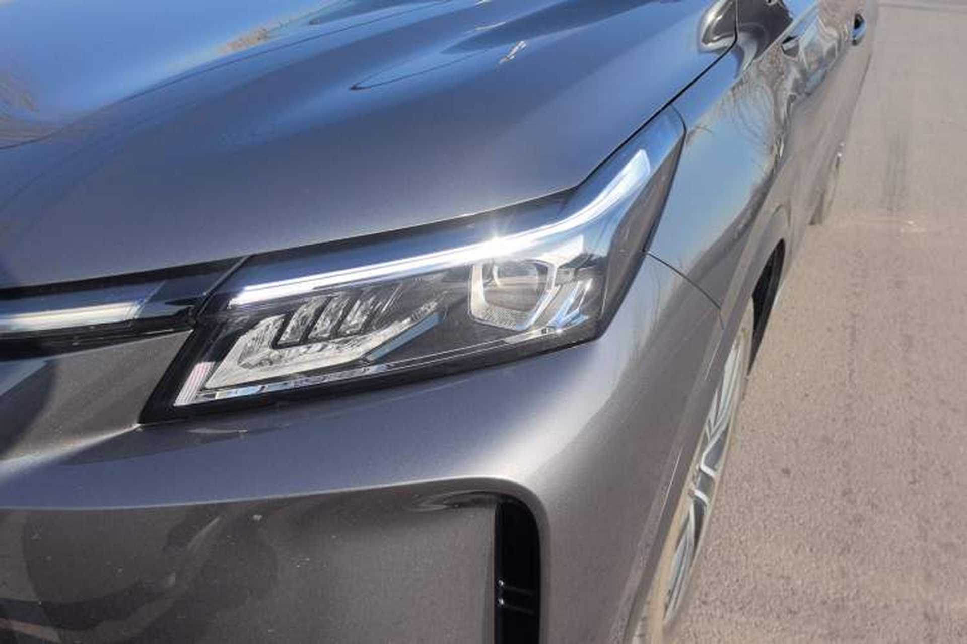 Used Landian E5 PLUS 2026 Model 165km Long-Range First-Adoption Version Ultra 7-seater Left Front Headlight