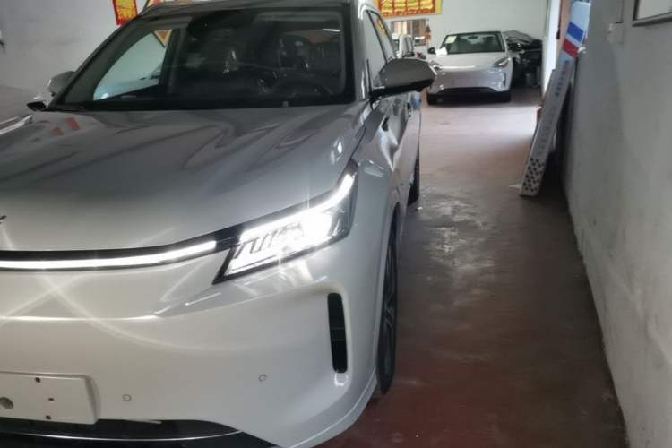 Used Landian E5 PLUS 2026 Model 230km Ultra-Long-Range Version Ultra 5-seater Left Front Headlight