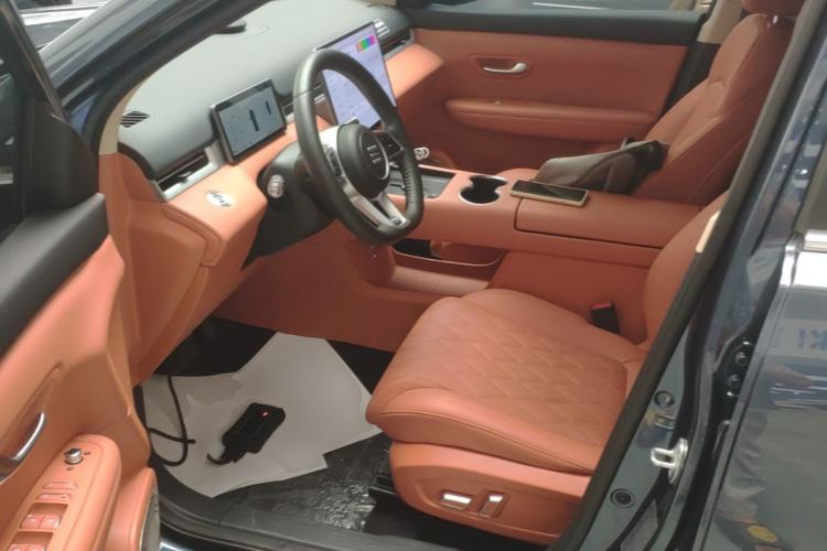 Used Landian E5 PLUS 2026 Model 165km Long-Range First-Adoption Version Ultra 5-seater Left Front Seat