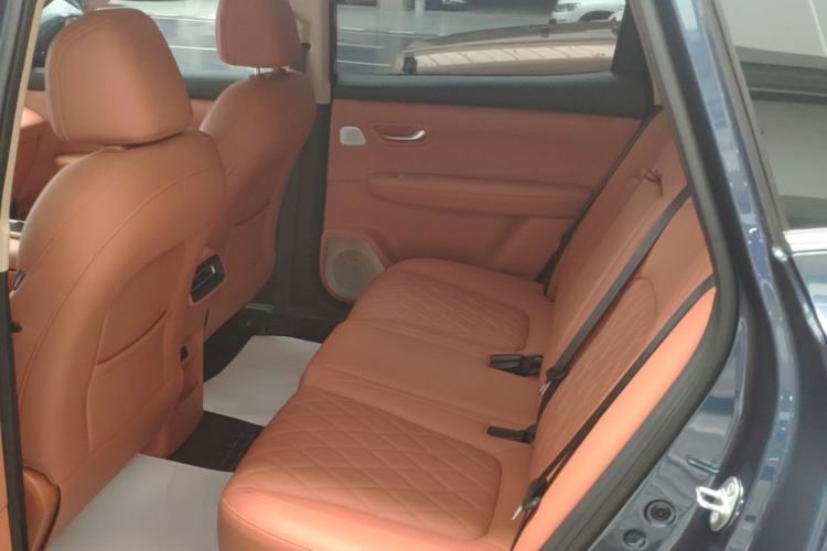 Used Landian E5 PLUS 2026 Model 165km Long-Range First-Adoption Version Ultra 5-seater Left Rear Seat