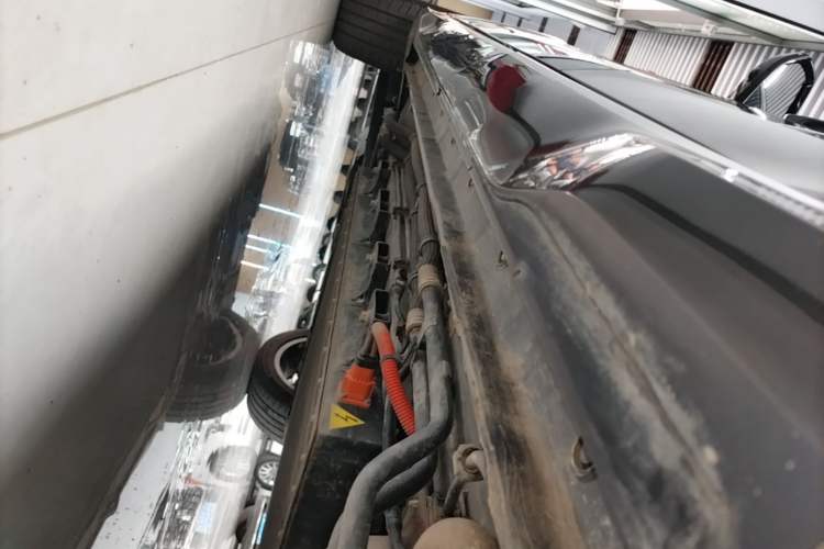 Used Landian E5 PLUS 2026 Model 165km Long-Range First-Adoption Version Ultra 7-seater Left Side Sill
