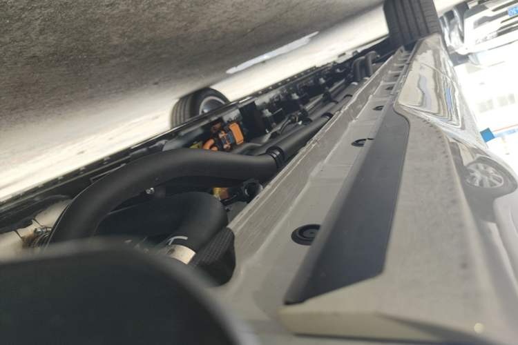 Used Landian E5 PLUS 2026 Model 230km Ultra-Long-Range Version Ultra 7-seater Left Side Sill
