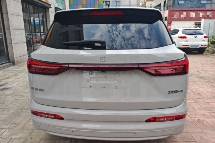 Used Landian E5 PLUS 2026 Model Standard-Range All-Wheel-Drive Performance Version Ultra Rear