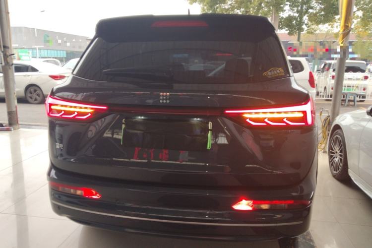 Used Landian E5 PLUS 2026 Model, 165km Long-Range First-Adoption Edition, 7-seater Rear