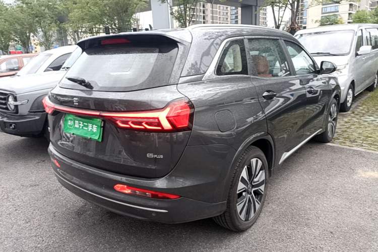 Used Landian E5 PLUS 2026 Model 165km Long-Range First-Adoption Version Ultra 7-seater Rear Right 45 Deg