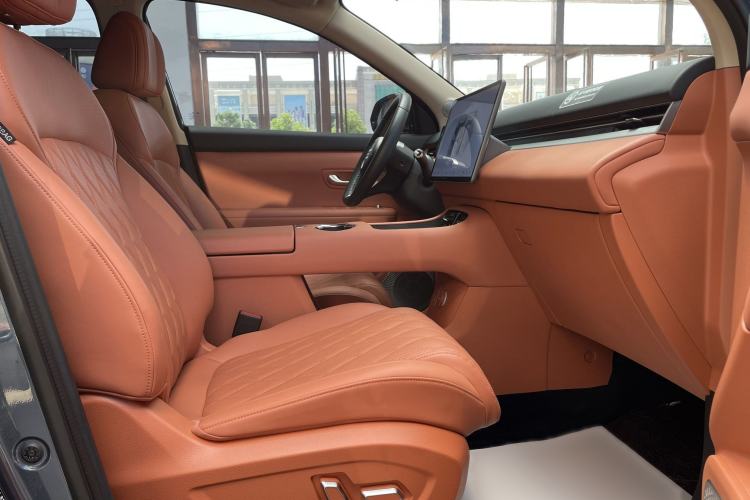 Used Landian E5 PLUS 2026 Model 165km Long-Range First-Adoption Version Ultra 5-seater Right Front Seat