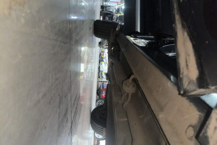Used Landian E5 PLUS 2026 Model 165km Long-Range First-Adoption Version Ultra 5-seater Right Side Sill