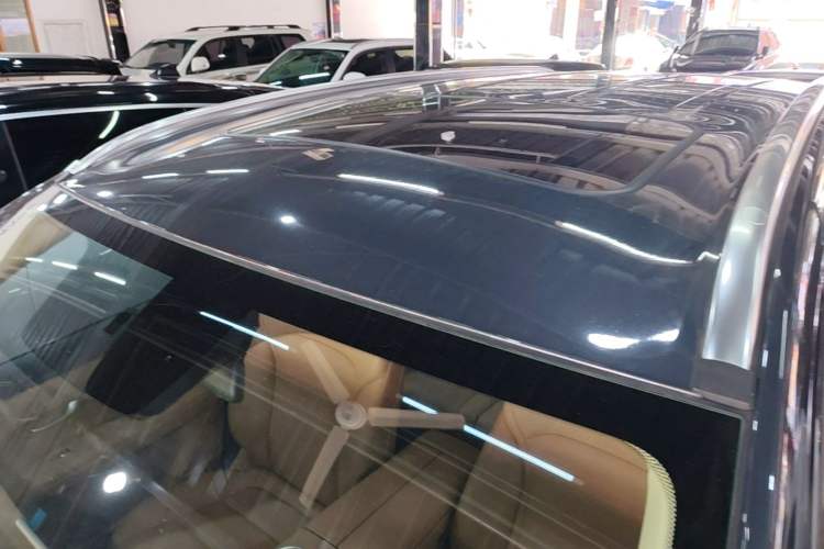 Used Landian E5 PLUS 2026 Model, 165km Long-Range First-Adoption Edition, 7-seater Roof