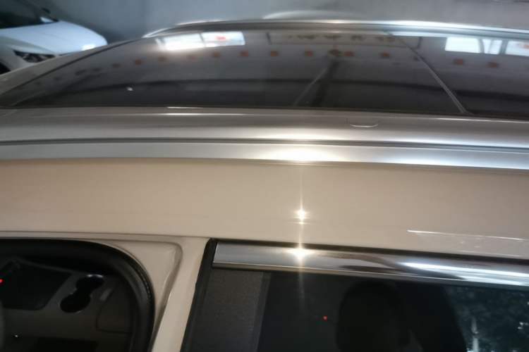 Used Landian E5 PLUS 2026 Model 230km Ultra-Long-Range Version Ultra 5-seater Roof