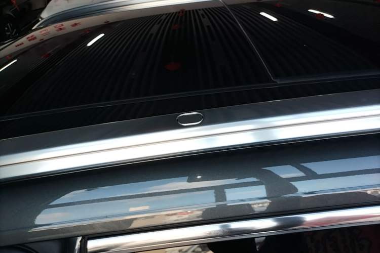 Used Landian E5 PLUS 2026 Model 165km Long-Range First-Adoption Version Ultra 7-seater Roof