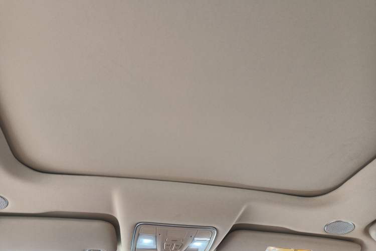 Used Landian E5 PLUS 2026 Model 165km Long-Range First-Adoption Version Ultra 7-seater Headliner