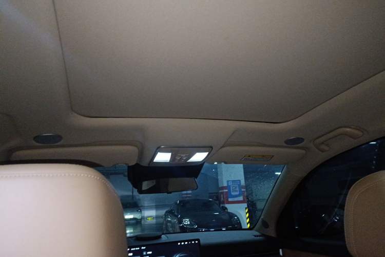 Used Landian E5 PLUS 2026 Model 165km Long-Range First-Adoption Version Ultra 7-seater Headliner