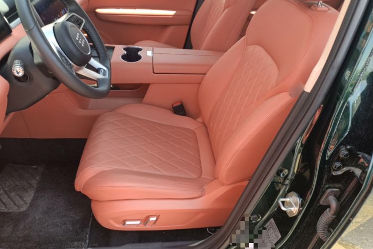 Used Landian E5 PLUS 2026 Model 165km Long-Range First-Adoption Version Ultra 7-seater Left Front Seat