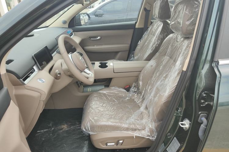 Used Landian E5 PLUS 2026 Model 230km Ultra-Long-Range Version Ultra 7-seater Left Front Seat