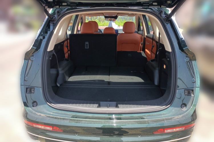 Used Landian E5 PLUS 2026 Model 165km Long-Range First-Adoption Version Ultra 7-seater Trunk