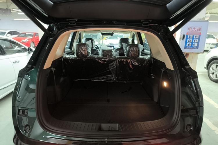 Used Landian E5 PLUS 2026 Model, 165km Long-Range First-Adoption Edition Max, 7-seater Trunk