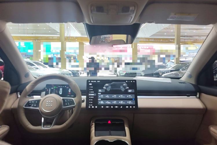 Used Landian E5 PLUS 2026 Model, 165km Long-Range First-Adoption Edition Max, 5-seater Center Console