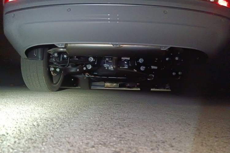 Used Landian E5 PLUS 2026 Model Standard-Range All-Wheel-Drive Performance Version Ultra Chassis Rear