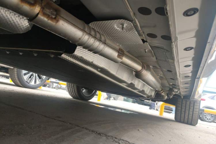 Used Landian E5 PLUS 2026 Model 230km Ultra-Long-Range Version Ultra 7-seater Chassis Rear Right