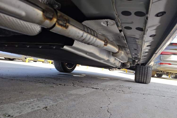 Used Landian E5 PLUS 2026 Model 230km Ultra-Long-Range Version Ultra 7-seater Chassis Rear Right