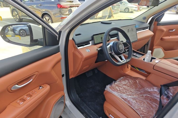 Used Landian E5 PLUS 2026 Model 230km Ultra-Long-Range Version Ultra 7-seater Driver Seat