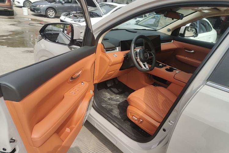 Used Landian E5 PLUS 2026 Model 230km Ultra-Long-Range Version Ultra 7-seater Driver Seat