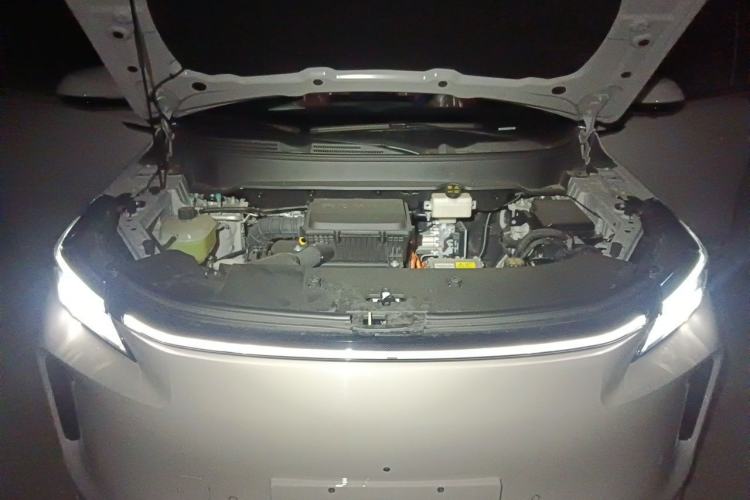 Used Landian E5 PLUS 2026 Model Standard-Range All-Wheel-Drive Performance Version Ultra Engine Bay