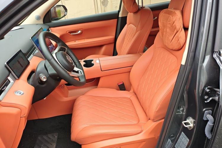 Used Landian E5 PLUS 2026 Model 165km Long-Range First-Adoption Version Ultra 7-seater Left Front Seat