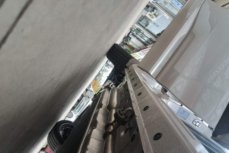 Used Landian E5 PLUS 2026 Model 230km Ultra-Long-Range Version Ultra 7-seater Right Side Sill