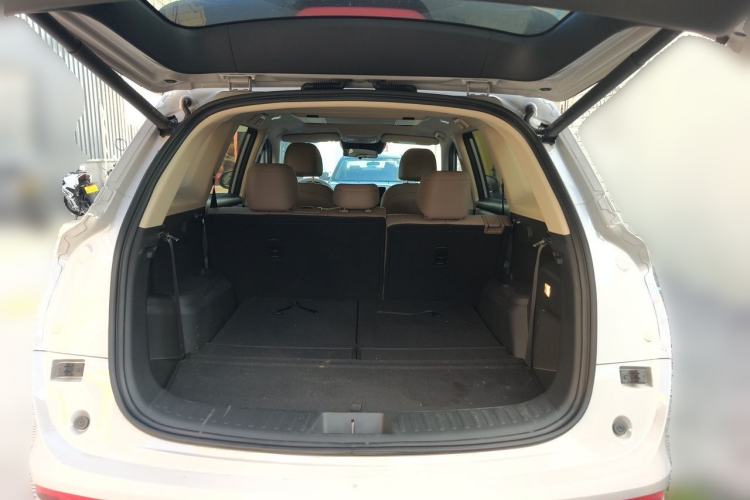 Used Landian E5 PLUS 2026 Model 230km Ultra-Long-Range Version Ultra 7-seater Trunk