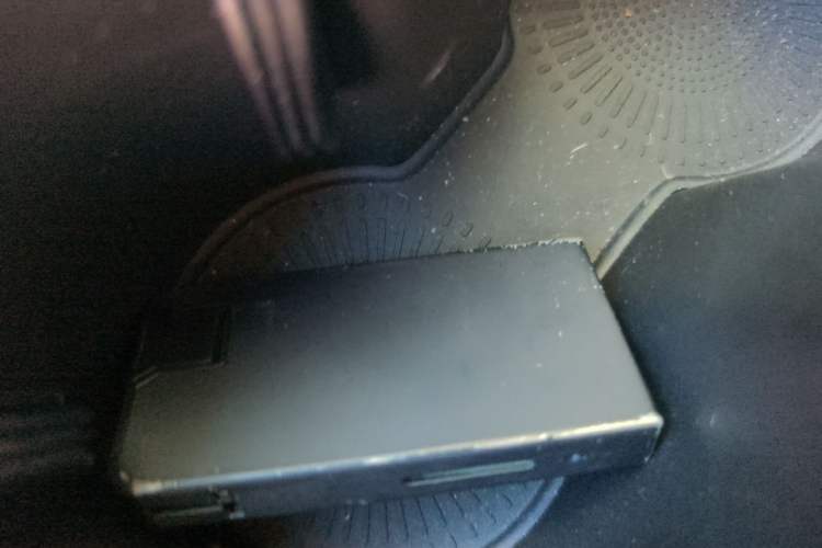 Used Landian E5 PLUS 2026 Model 230km Ultra-Long-Range Version Ultra 7-seater Vehicle Key