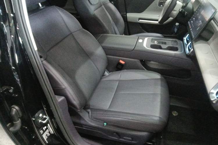 Used Leapmotor B01 2025 650 Enjoyment Edition Right Front Seat