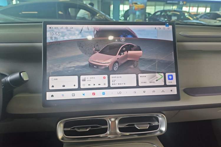 Used Leapmotor B01 2025 650 LiDAR Edition Audio And AC Panel