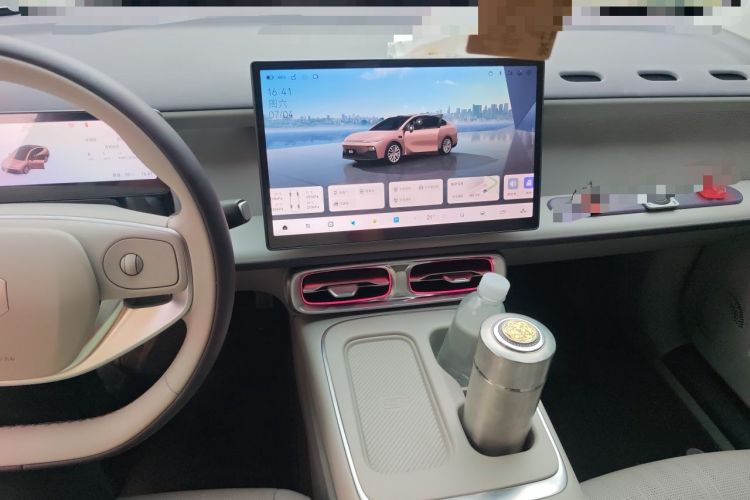 Used Leapmotor B01 2025 650 LiDAR Edition Audio And AC Panel