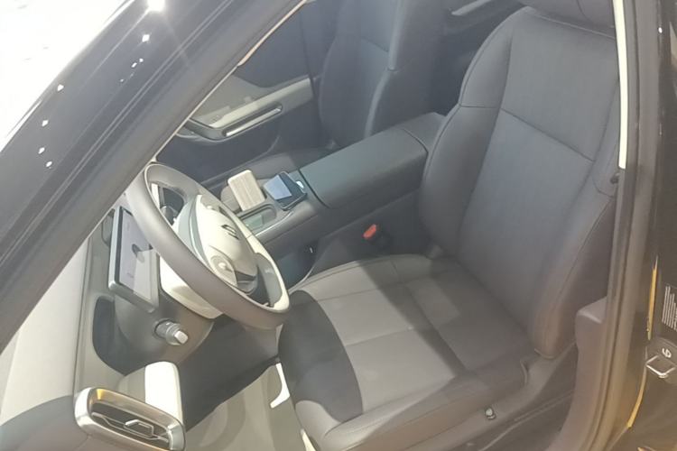 Used Leapmotor B01 2025 650 Enjoyment Edition Left Front Seat