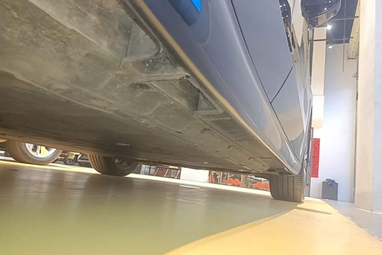 Used Leapmotor B01 2025 650 Enjoyment Edition Right Side Sill