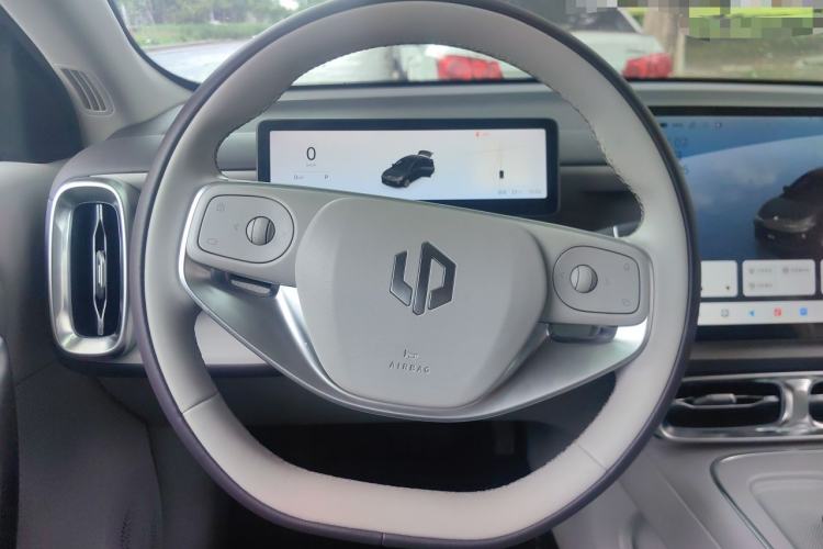 Used Leapmotor B01 2025 650 LiDAR Edition Steering Wheel