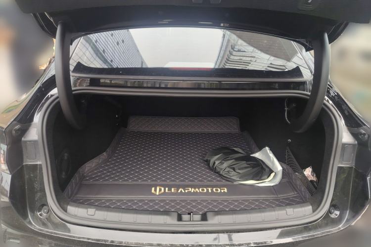 Used Leapmotor B01 2025 550 Enjoyment Edition Trunk
