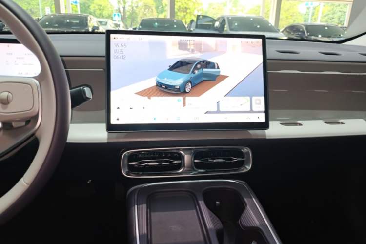 Used Leapmotor B01 2025 550 LiDAR Edition Audio And AC Panel
