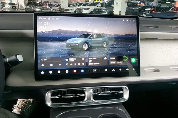 Used Leapmotor B01 2025 550 LiDAR Edition Audio And AC Panel